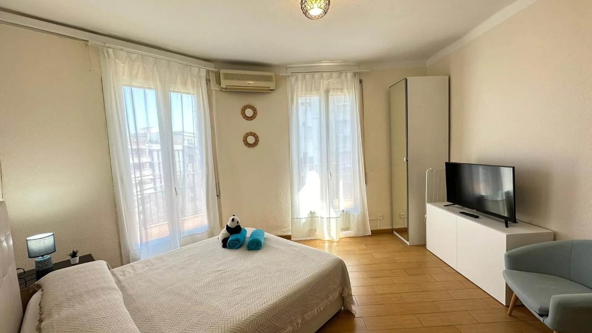 Valencia Habitaciones Βαρκελώνη 0*,